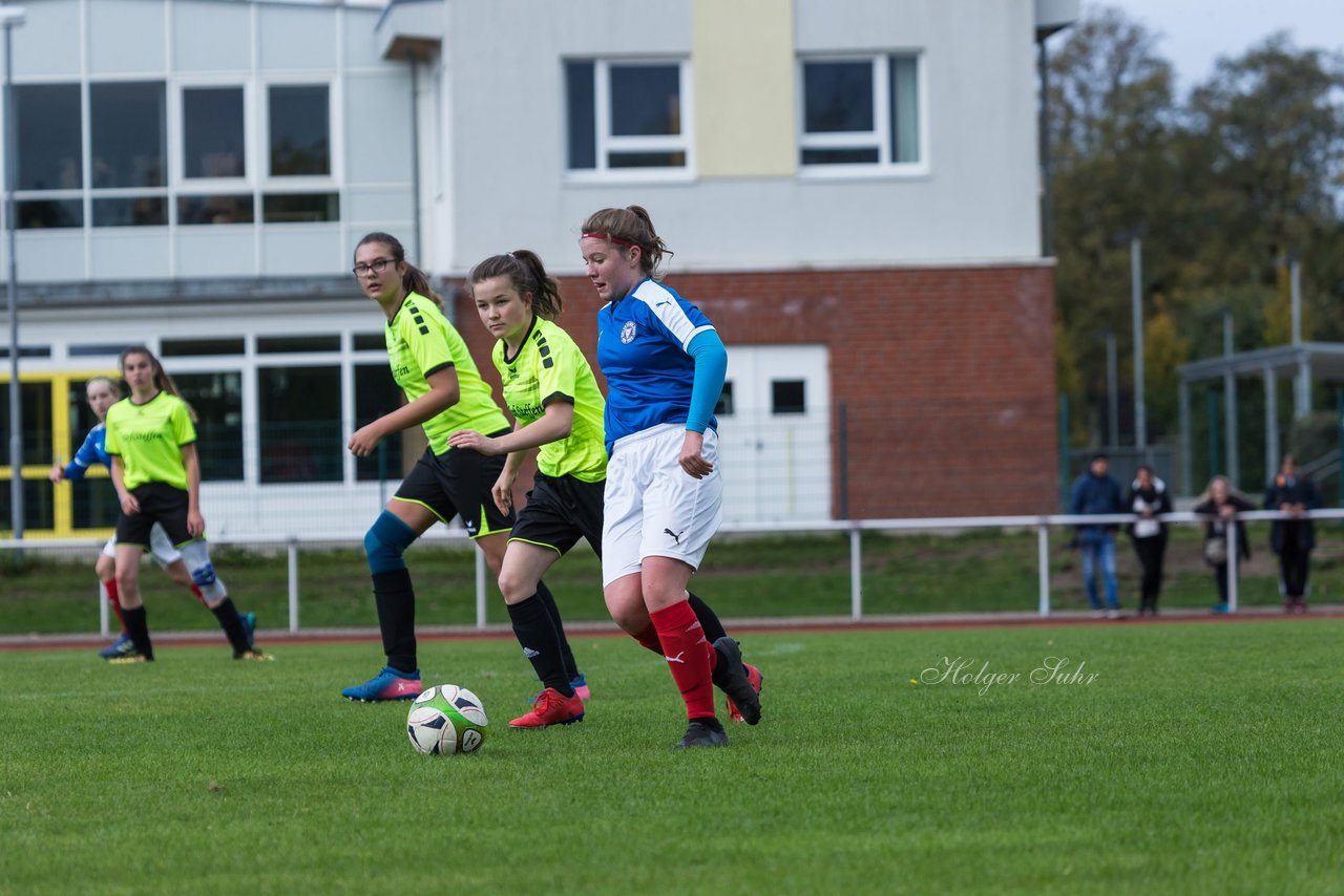 Bild 108 - B-Juniorinnen TSV Schoenberg - Holstein Kiel : Ergebnis: 0:23